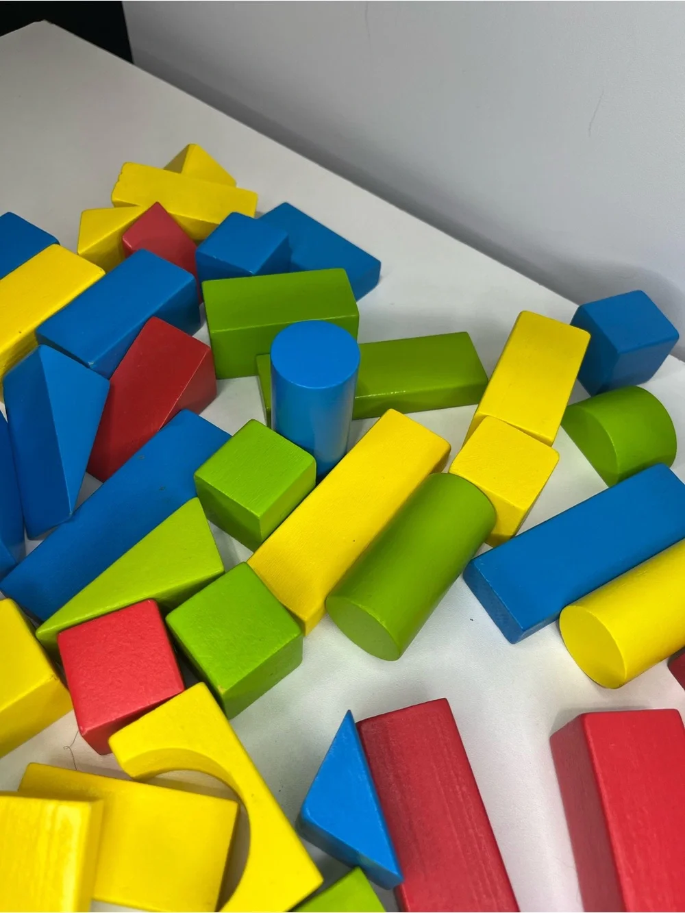 Melissa and Doug Classic Wooden Building Blocks Set - Multicolor 50 pieces - EUC